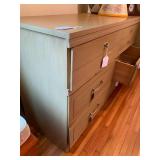 Dresser with mirror...