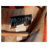 Hunting coat, coveralls, clothes ra...