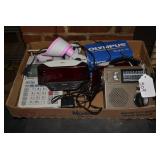 Grundig windup radio, alarm clocks,...