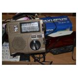 Grundig windup radio, alarm clocks,...