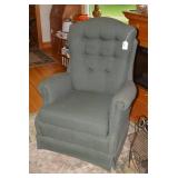 Mastercraft green swivel rocker uph...