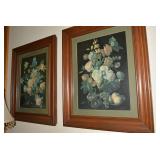 Floral pictures and table top lamp ...