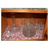 Assorted clear glassware - bowls, s...