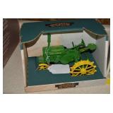 (2) Ertl 1/16th scale John Deere to...