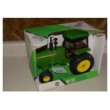 Ertl 1/16th scale John Deere 4255 R...
