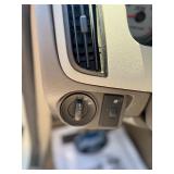 2010 FORD FOCUS SE (NO RESERVE)