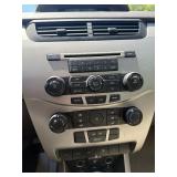 2010 FORD FOCUS SE (NO RESERVE)