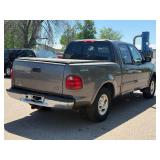 2003 FORD F-150 LARIAT *4x4 | No Accidents Reported* (NO RESERVE)