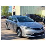 2016 CHRYSLER 200 LIMITED (NO RESERVE)