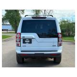 2012 LAND ROVER LR4 HSE *4x4 | 2 Owner | No Accidents Reported* (NO RESERVE)