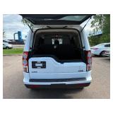 2012 LAND ROVER LR4 HSE *4x4 | 2 Owner | No Accidents Reported* (NO RESERVE)