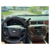 2008 CHEVROLET SUBURBAN LTZ *No Accidents Reported | 4x4* (NO RESERVE)