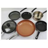 Mixed Lot: 5 Frying Pans, 1 Lid, 1 Pot