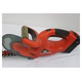 Black & Decker Nht518g 18v 22 in Cordless Hedge Trimmer (No battery charger)