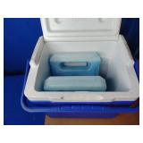 Coleman Excursion 9-Quart Cooler  and the Igloo Laguna 28-Quart Ice Chest Cooler