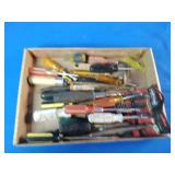 Large lot of screwdrivers