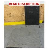 ^Industrial Floor Scale 4  x 4