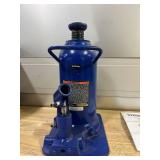 Strongway Multidirectional Bottle Jack, 20-Ton Capacity (missing parts, untested)
