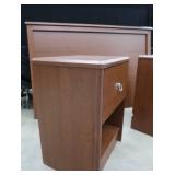 QUEEN HEADBOARD / 2 NIGHT STANDS