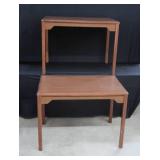 2 TABLE DESKs