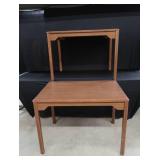 2 TABLE DESKs