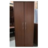 1 WARDROBE