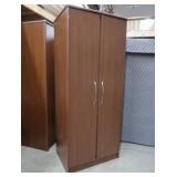 1 WARDROBE