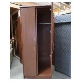 1 WARDROBE