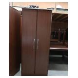 1 WARDROBE