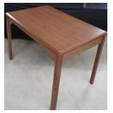 1 TABLE DESK