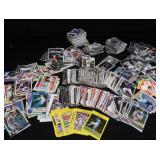 LG LOT OF COLLECTIBLE BASEBALL CARDS