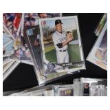 LG LOT OF COLLECTIBLE BASEBALL CARDS
