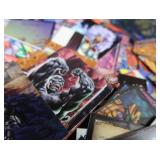 MIXED LOT OF COLLECTIBLE CARDS