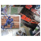 COLLECTIBLE SPORTS CARDS