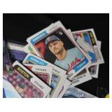 COLLECTIBLE SPORTS CARDS