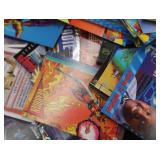 MIXED LOT OF COLLECTIBLE CARDS