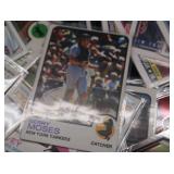 BASEBALL COLLECTIBLE CARDS 1977