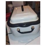 Rival Crock-Pot Slow Cooker & Hamilton Beach 18 Qt Roaster Oven (Lot of 2)