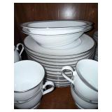 Noritake Shenandoah Porcelain Dinnerware Set Ireland Silver Trim