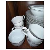 Noritake Shenandoah Porcelain Dinnerware Set Ireland Silver Trim