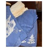 Martha Stewart Everyday Christmas Tablecloth Runner Napkins Set
