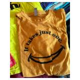 Womenâs Graphic Tee & Shorts Lot American Apparel Volcom Mixed Sizes