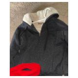 5 Pc Outerwear Lot Twins Vest UWRF Jacket Canvas Track Medium