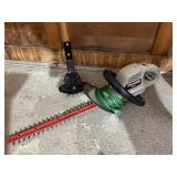 Craftsman 18 in Electric Hedge Trimmer & Manual Lawn Edger Lot