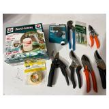 Garden Tool Lot Pruners Gilmour Timer Ferti-lome Sprayer Supplies