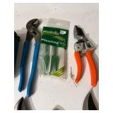 Garden Tool Lot Pruners Gilmour Timer Ferti-lome Sprayer Supplies
