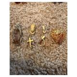 Mixed Costume Jewelry Lot Necklaces Bracelets Earrings Pendants