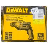 NEW - DEWALT 3/8 CORDED VSR DRILL  w/ Keyless Chuck  - DWD112