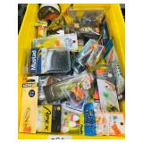 40 pc lot  - ASSORTED FISHING TACKLE - NEW - large variety