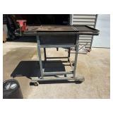 Rolling Parts Cleaner with Vice & 2+ Gallons of Cleaning Solution